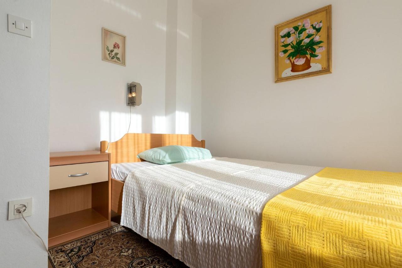 רוביני Apartments Pilicari (Adults Only) מראה חיצוני תמונה