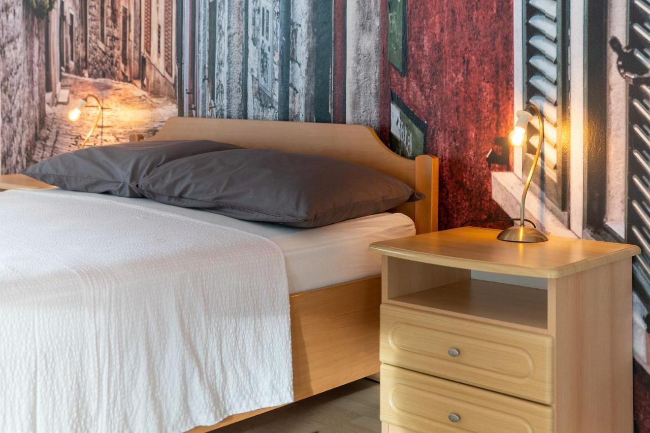 רוביני Apartments Pilicari (Adults Only) מראה חיצוני תמונה