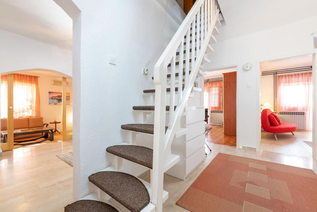 רוביני Apartments Pilicari (Adults Only) מראה חיצוני תמונה