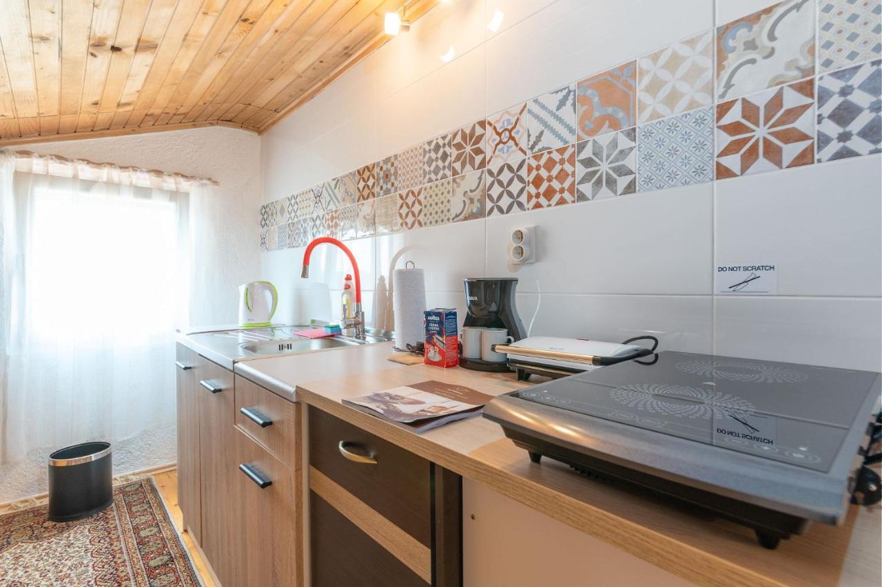 רוביני Apartments Pilicari (Adults Only) מראה חיצוני תמונה